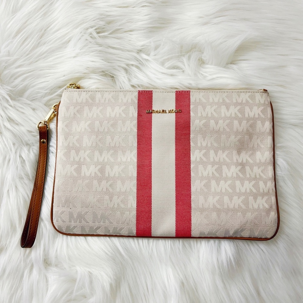 Michael Kors White/ Pink Pouch✨ like new